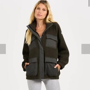 Vuori Black Fleece Sherpa Jacket